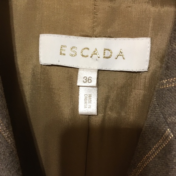 ESCADA Gold Pinstripe Jacket Size 36 - Picture 3 of 8